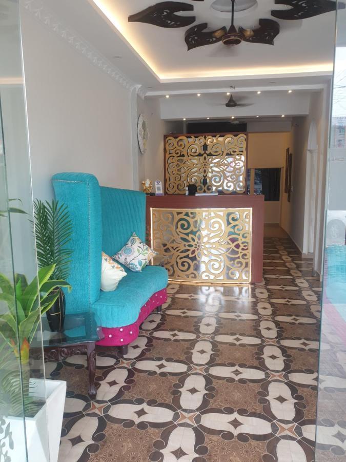The Neeraj Palace Rishīkesh Exterior foto